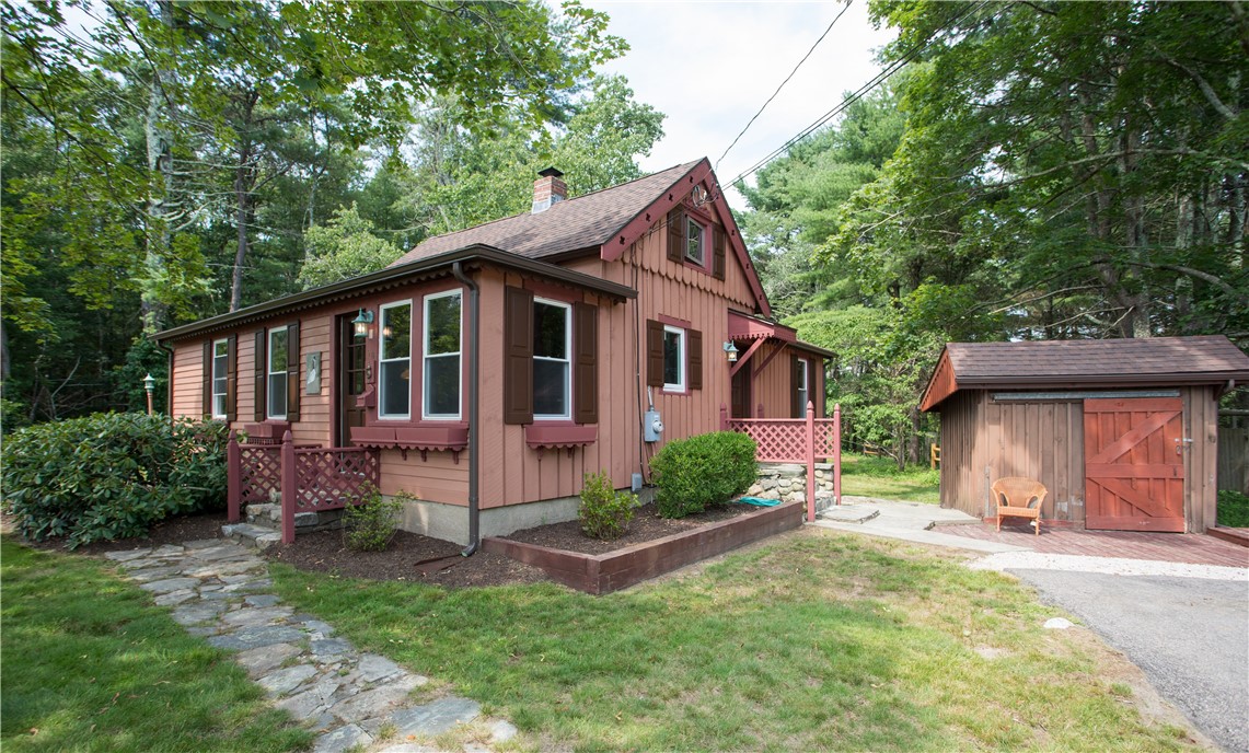 90 Skunk Hill Road Hopkinton, RI 02832 - Photo 2 of 35