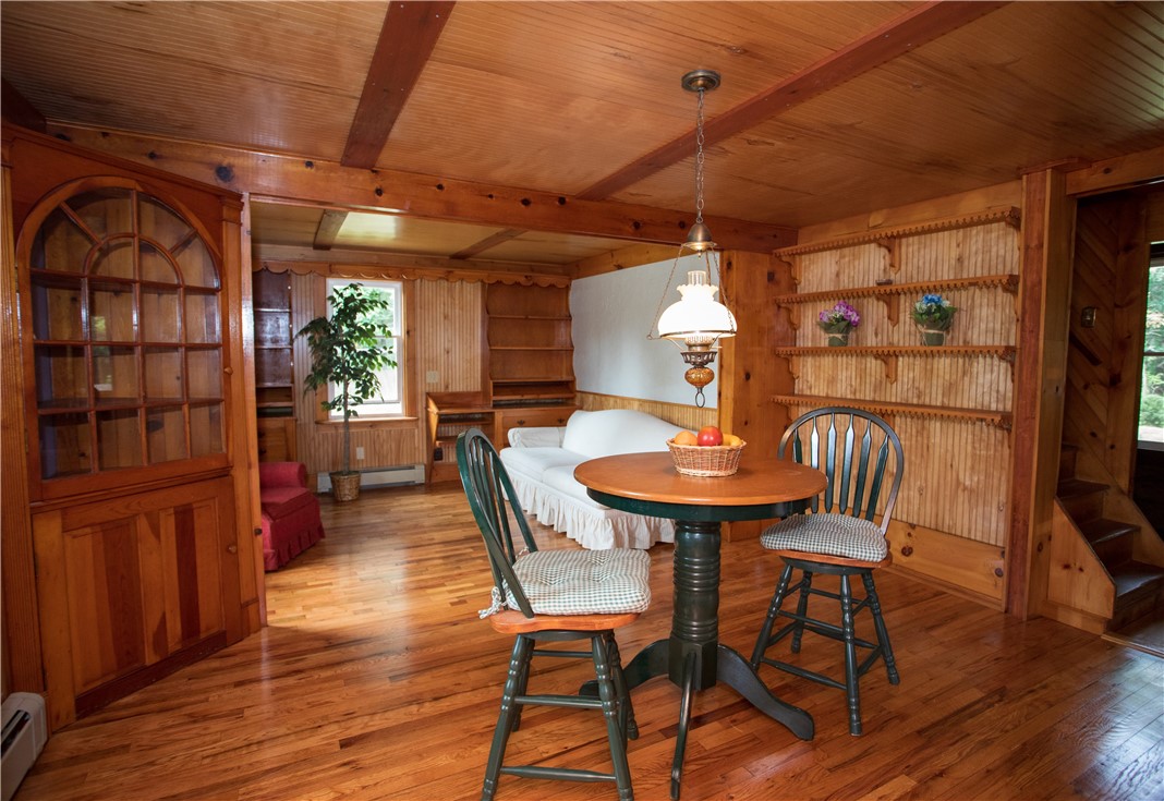 90 Skunk Hill Road Hopkinton, RI 02832 - Photo 5 of 35