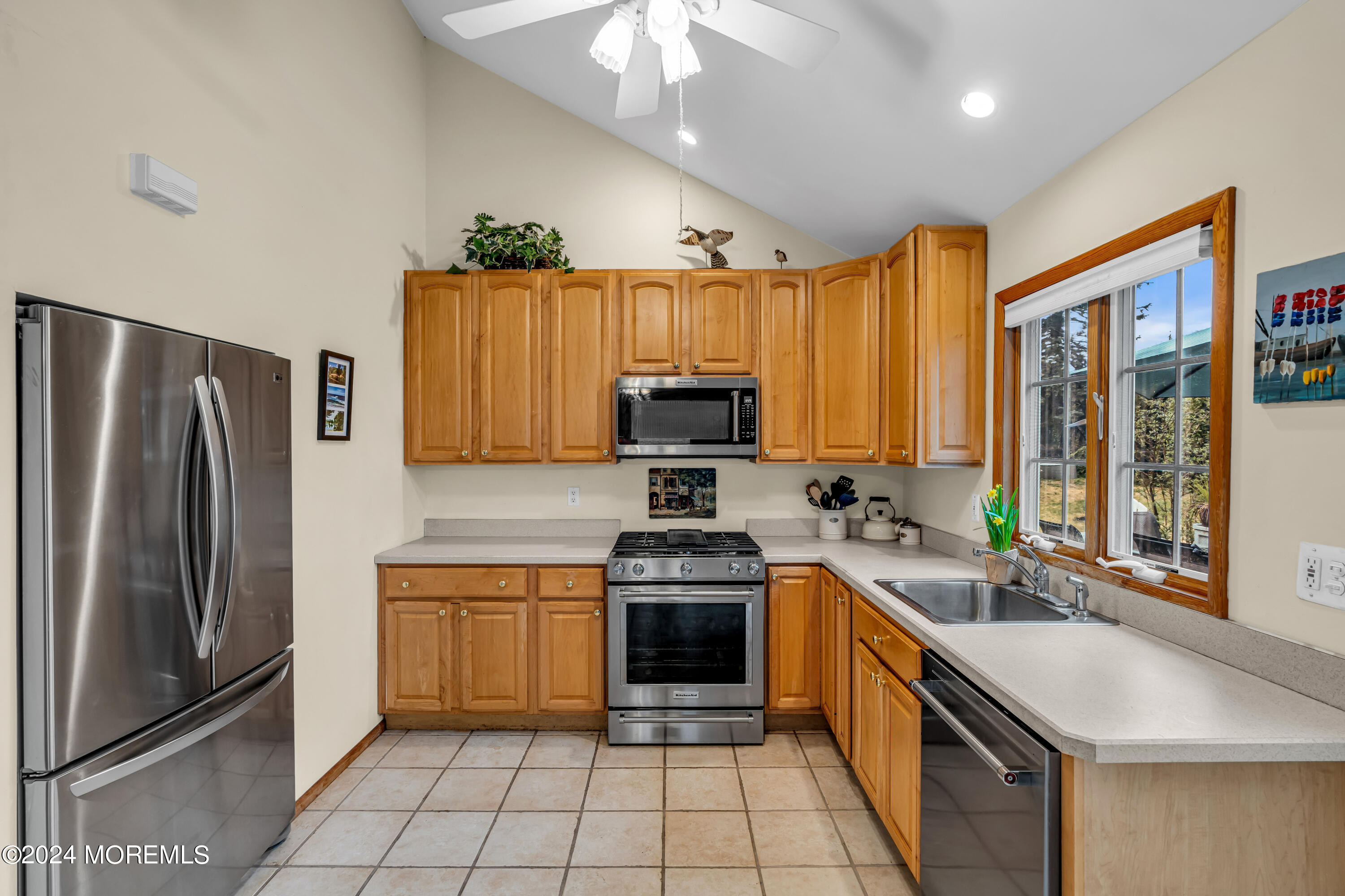 108 Meadowbrook Road Spring Lake Heights, NJ 07762 - Photo 4 of 47 036_dsc02725