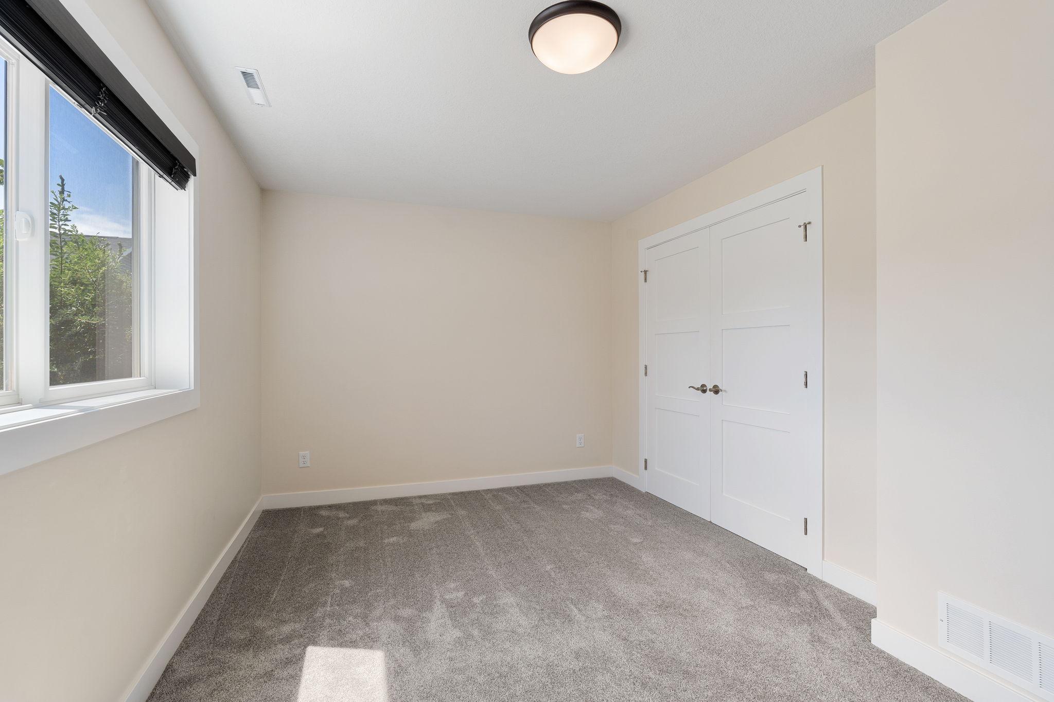 2102 14th Avenue Northeast Austin, MN 55912 - Photo 49 of 61 Gallery Image 49