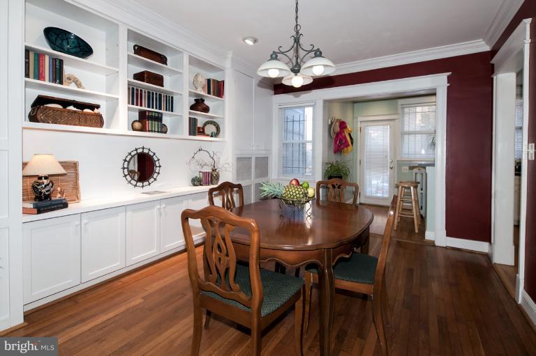 1516 Spring Place Northwest Washington, DC 20010 - Photo 8 of 25 Custom Cabinetry in Dining Room