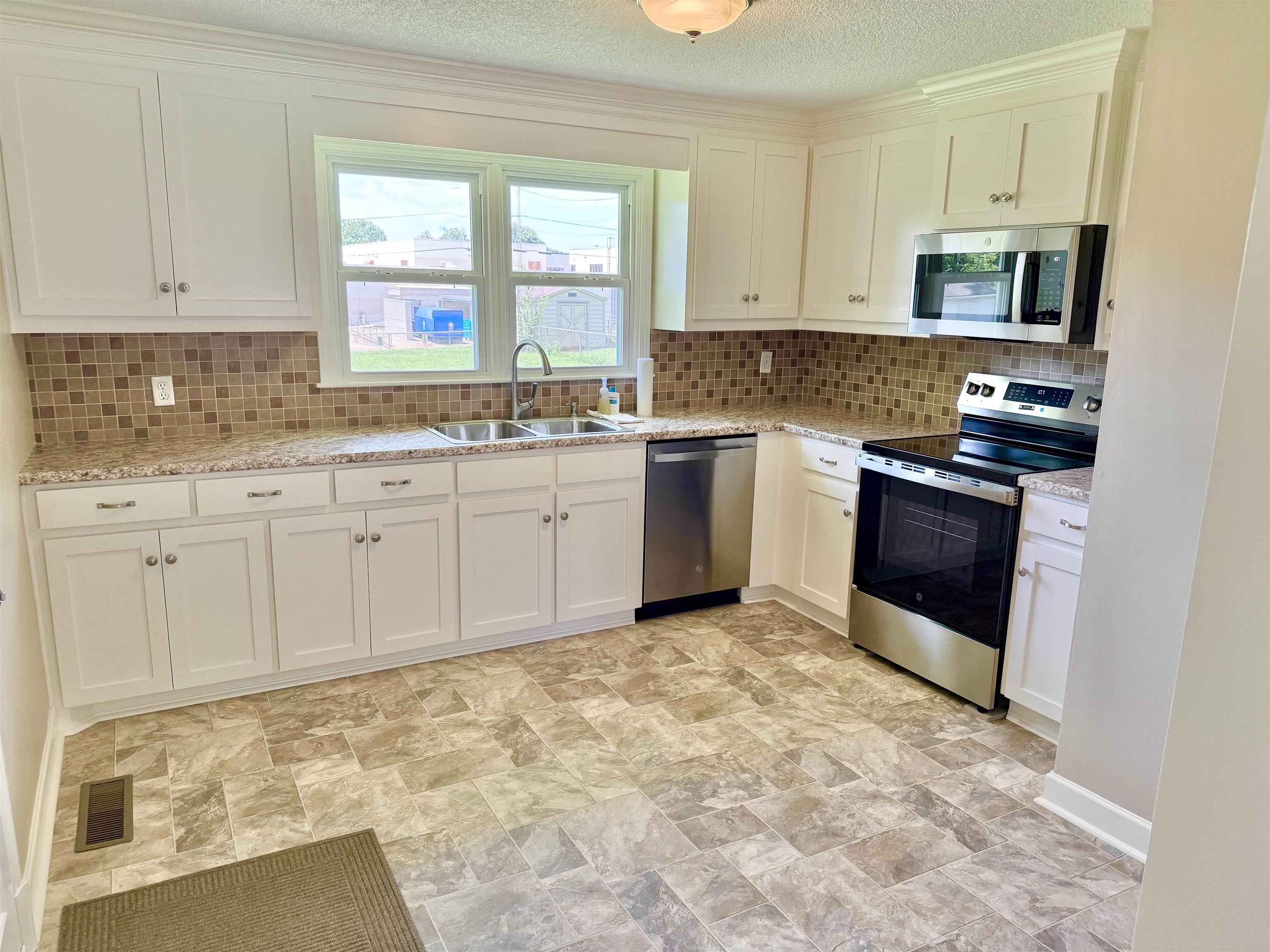 124 West 9th Street Gaffney, SC 29340 - Photo 14 of 21 Gallery Image 14