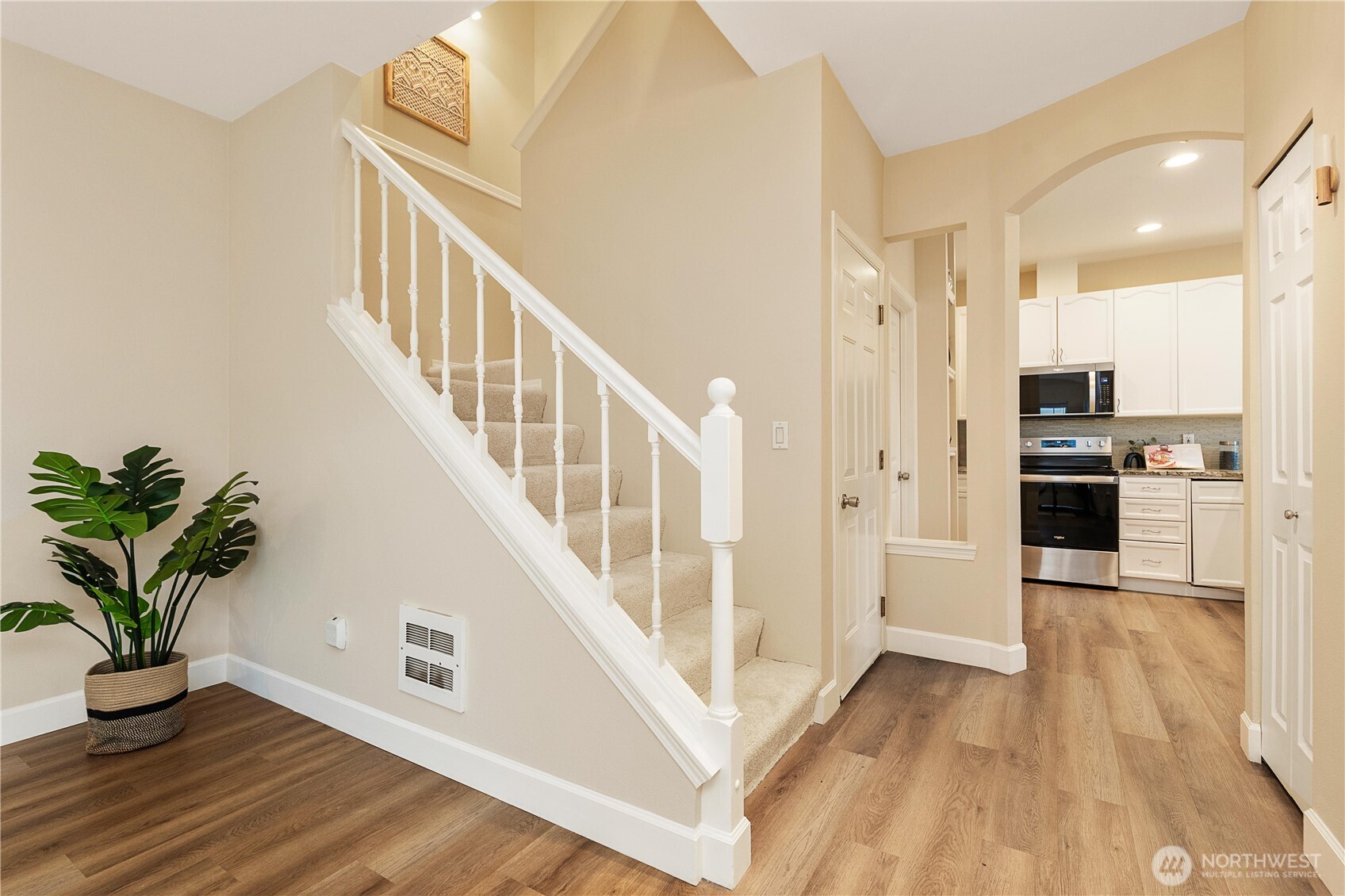 10909 Avondale Road Northeast, Unit P161 Redmond, WA 98052 - Photo 8 of 30