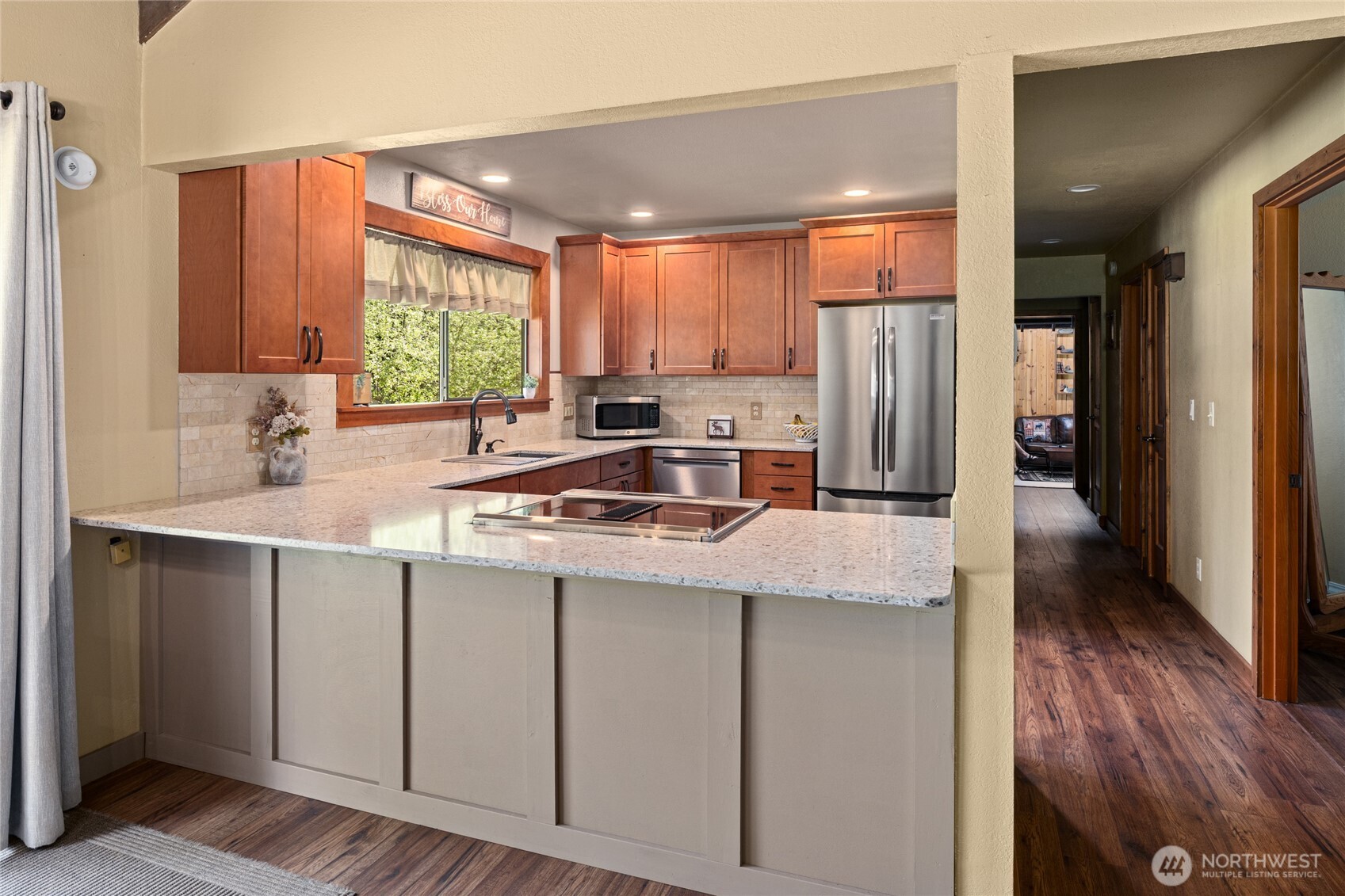 61 Lake Cabins Road Ronald, WA 98940 - Photo 7 of 29 a kitchen with stainless steel appliances a sink stove and refrigerator