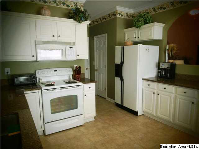 663 Clearview Road Hoover, AL 35226 - Photo 13 of 28