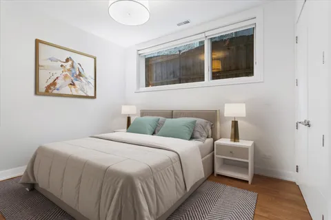 $975,000 | 1515 North Mohawk Street, Unit 1, Chicago, IL 60610