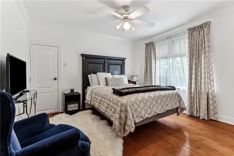 $698,000 | 4232 Fontainebleau Drive, New Orleans, LA 70125