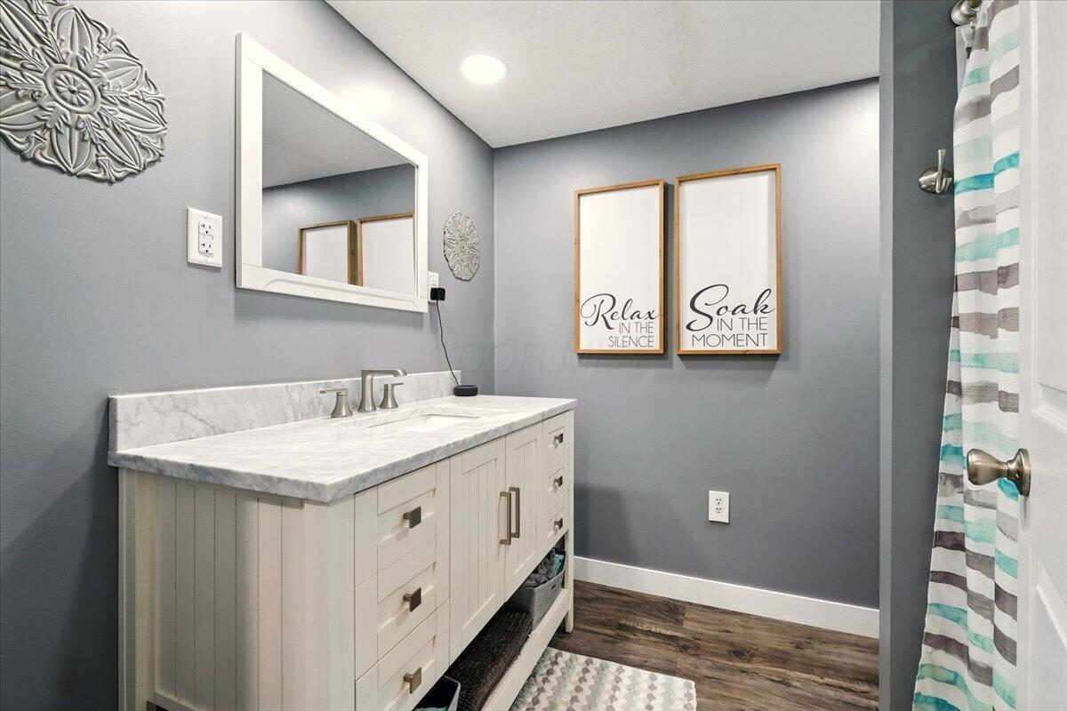1150 Delwood Road Mansfield, OH 44905 - Photo 31 of 40 Finished Lower Level Full Bathroom
