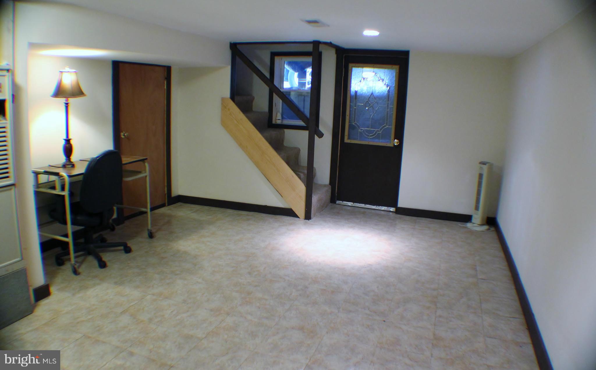8500 Frederick Road Ellicott City, MD 21043 - Photo 15 of 23 Family Room
