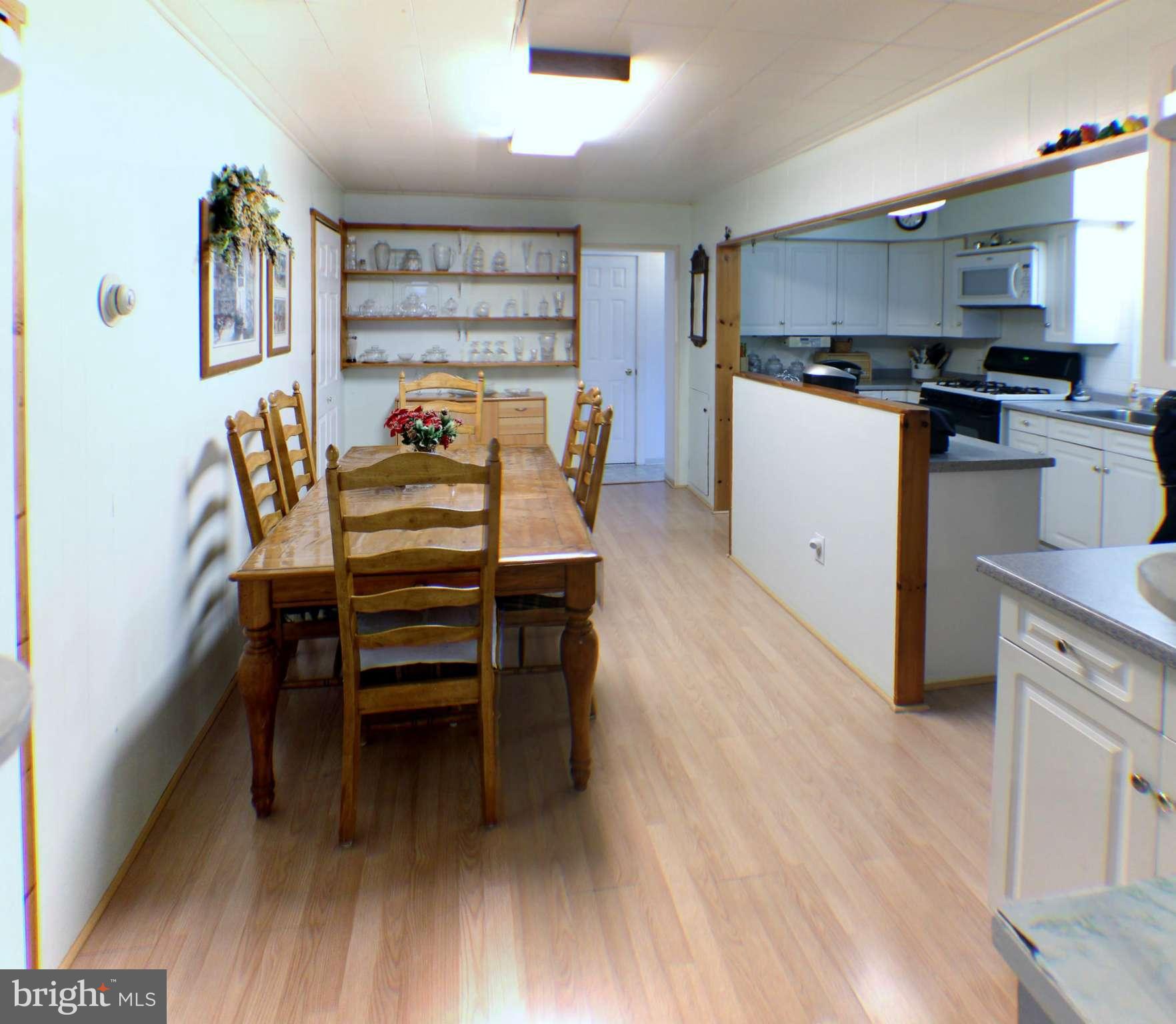8500 Frederick Road Ellicott City, MD 21043 - Photo 5 of 23 Kitchen