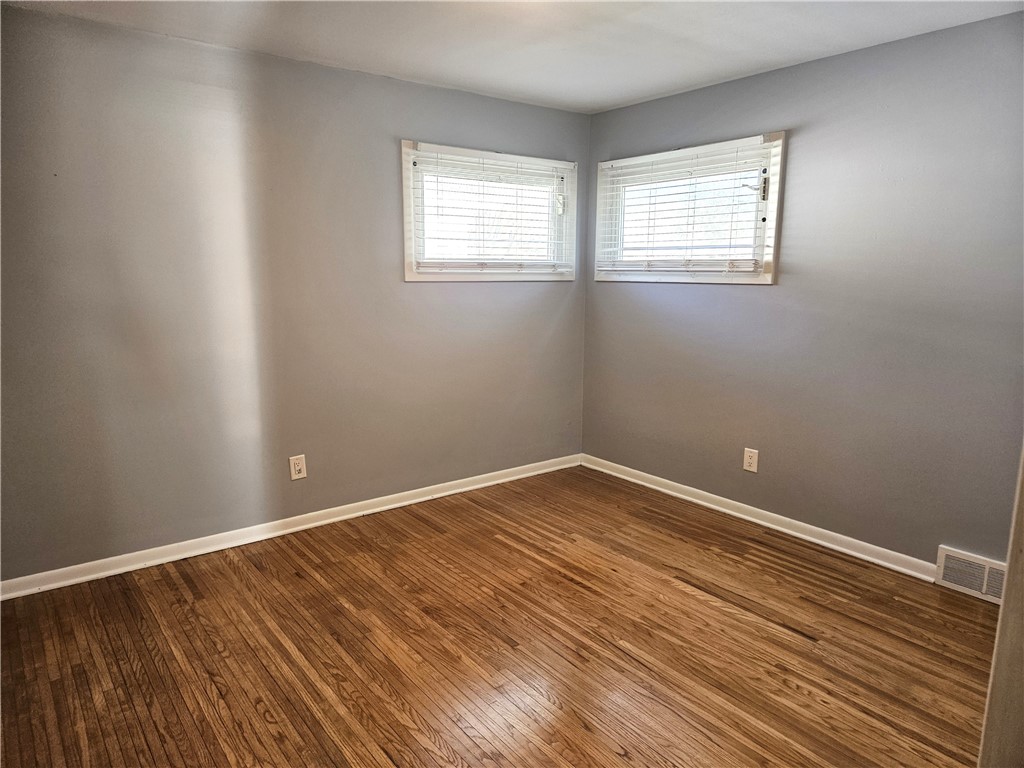 40 Chad Circle Greece, NY 14616 - Photo 8 of 17