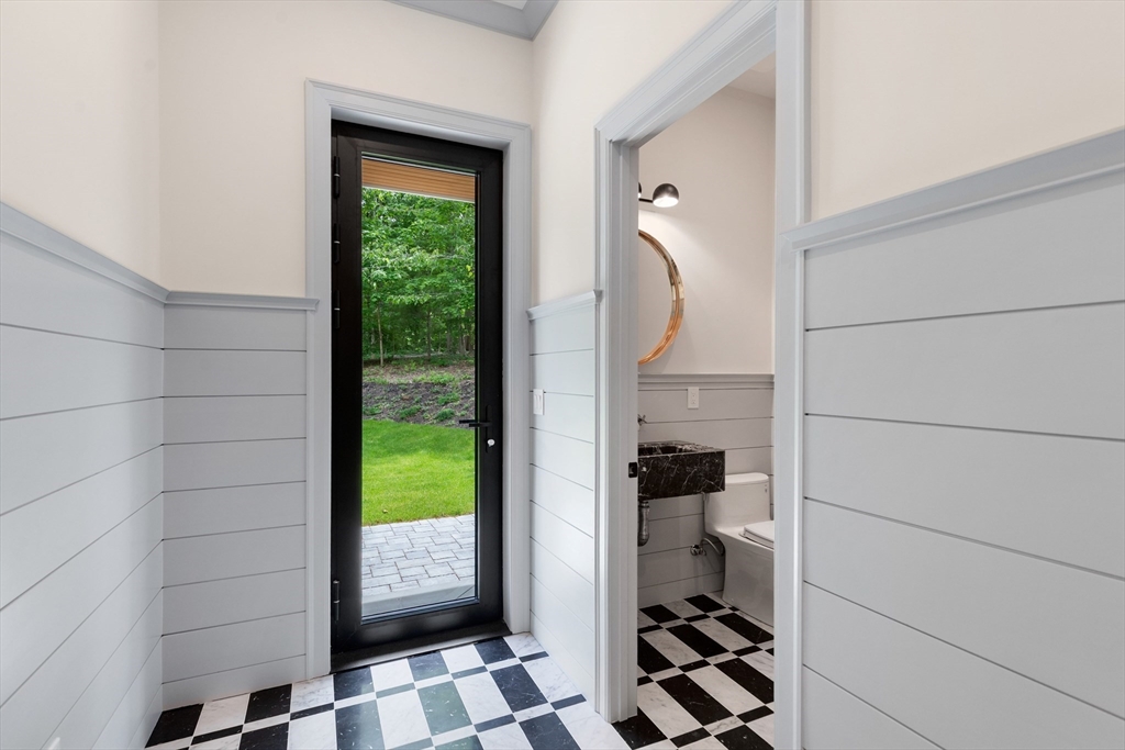92 Hill Street Lexington, MA 02421 - Photo 20 of 41