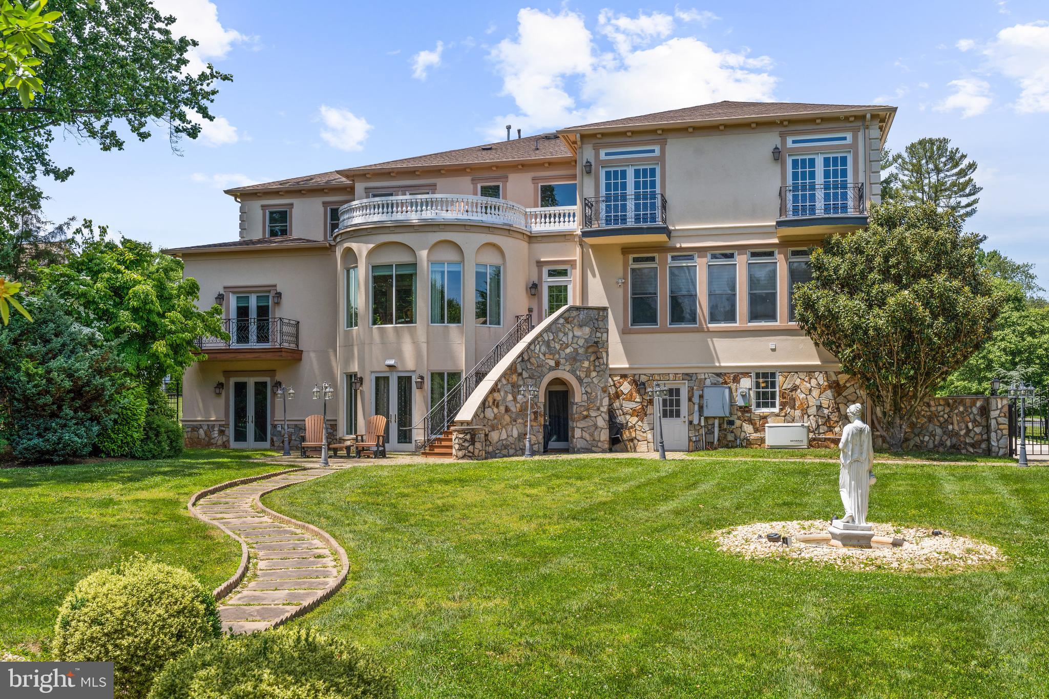 8925 Brook Road McLean, VA 22102 - Photo 117 of 130