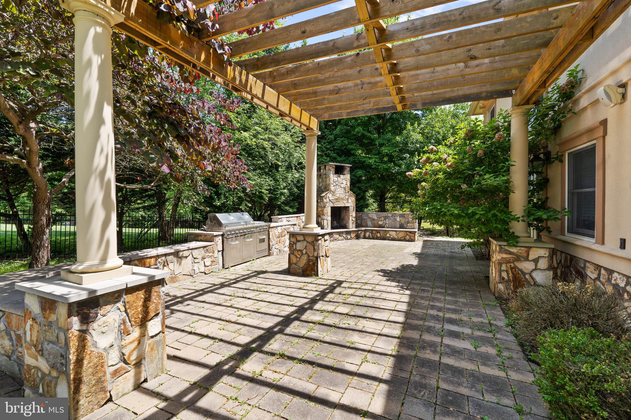 8925 Brook Road McLean, VA 22102 - Photo 126 of 130