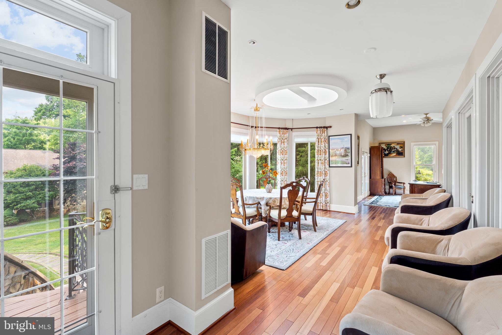 8925 Brook Road McLean, VA 22102 - Photo 33 of 130