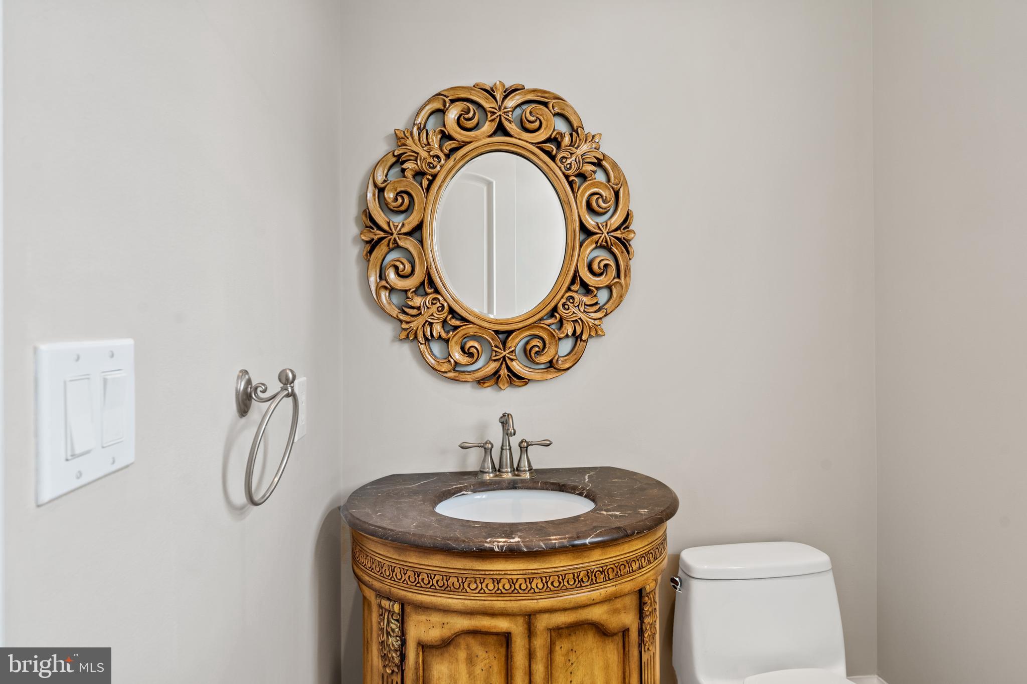 8925 Brook Road McLean, VA 22102 - Photo 36 of 130