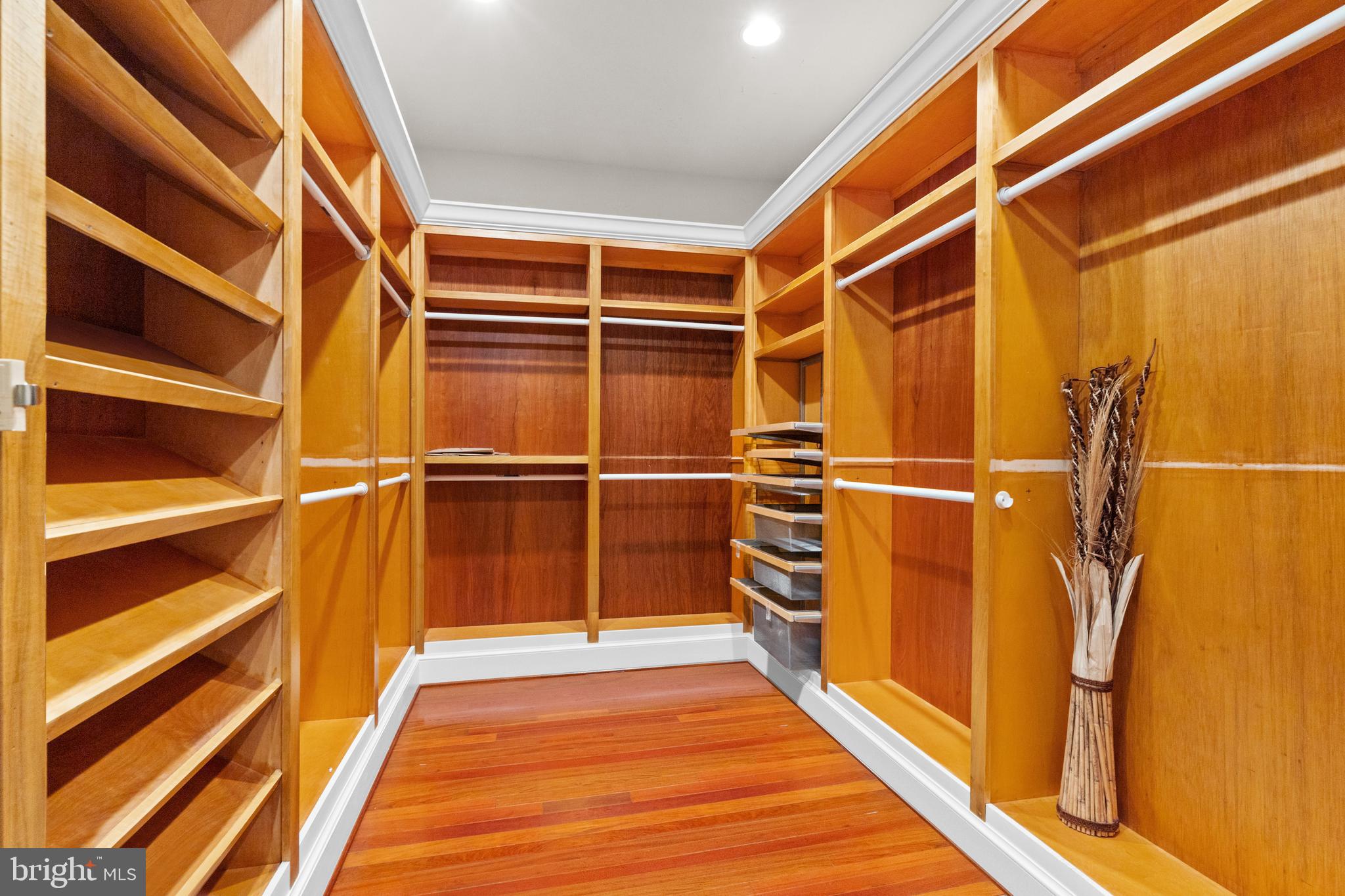 8925 Brook Road McLean, VA 22102 - Photo 57 of 130