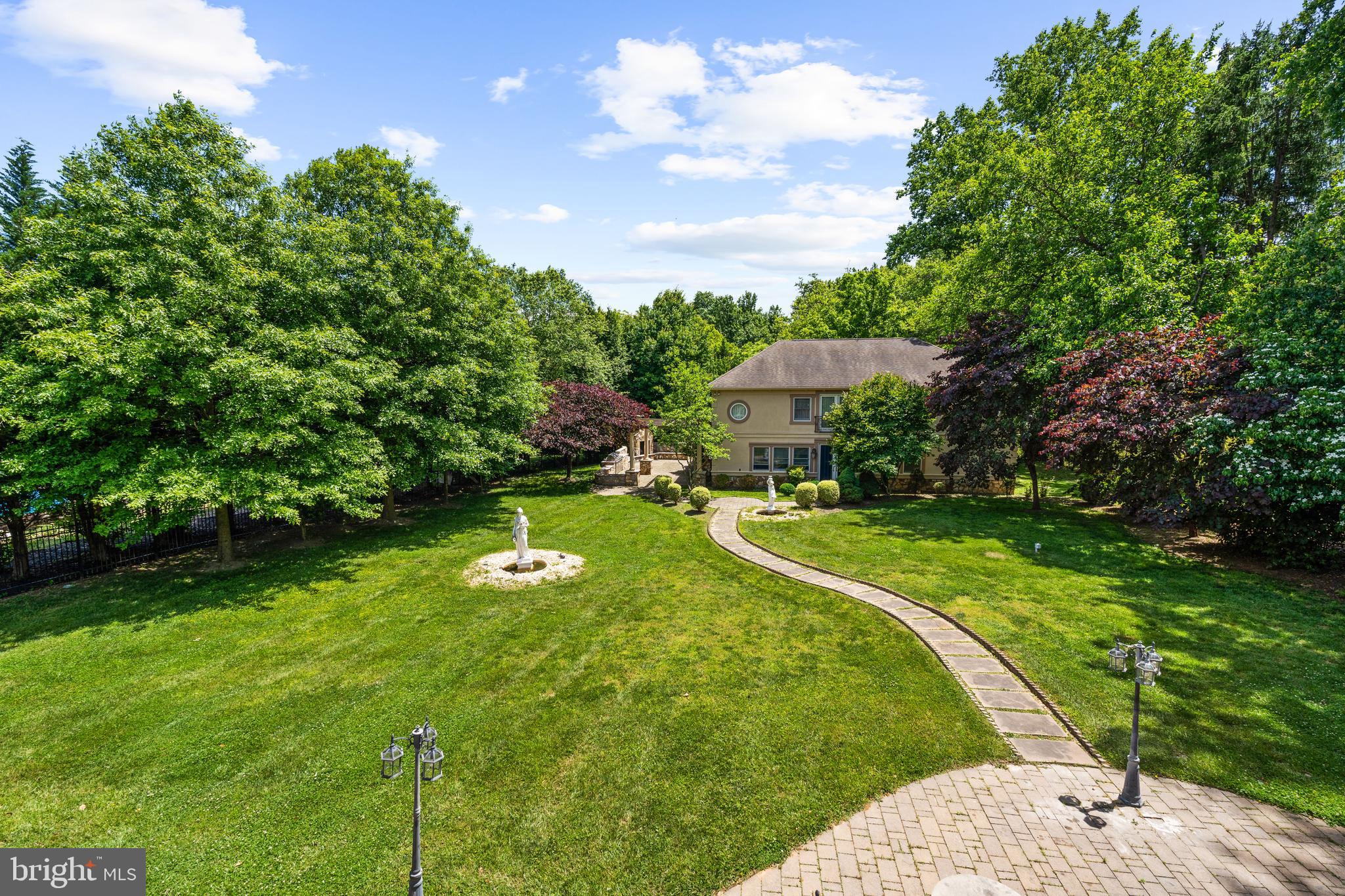 8925 Brook Road McLean, VA 22102 - Photo 7 of 130