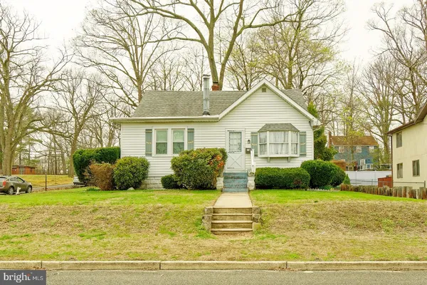 $379,900 | 102 Woodlynne Avenue, Pitman, NJ 08071