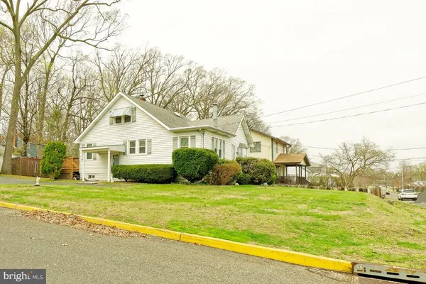 $379,900 | 102 Woodlynne Avenue, Pitman, NJ 08071