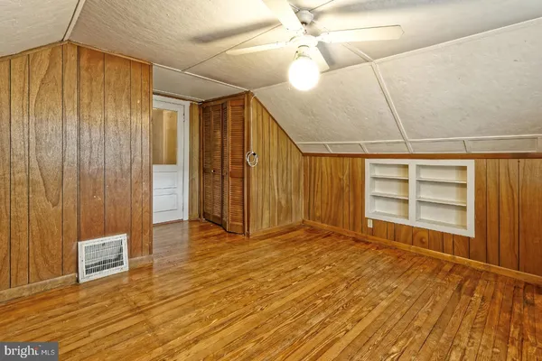 $379,900 | 102 Woodlynne Avenue, Pitman, NJ 08071