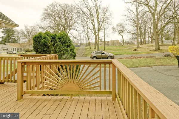 $379,900 | 102 Woodlynne Avenue, Pitman, NJ 08071