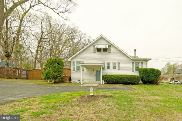 $379,900 | 102 Woodlynne Avenue, Pitman, NJ 08071