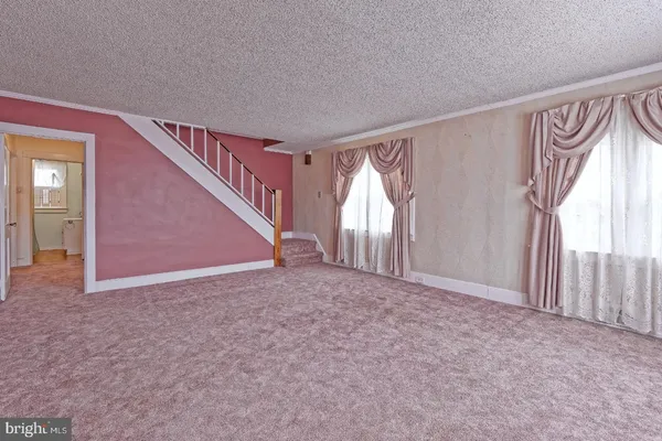 $379,900 | 102 Woodlynne Avenue, Pitman, NJ 08071