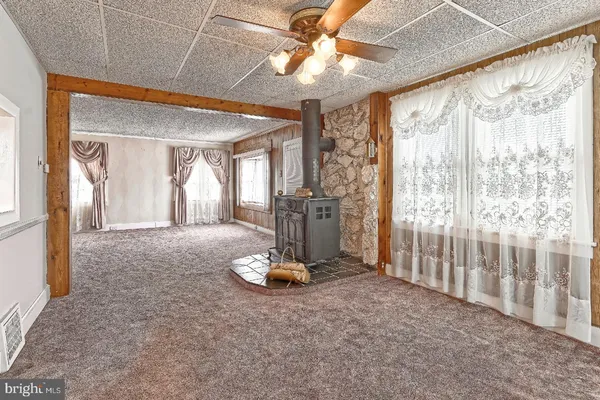 $379,900 | 102 Woodlynne Avenue, Pitman, NJ 08071