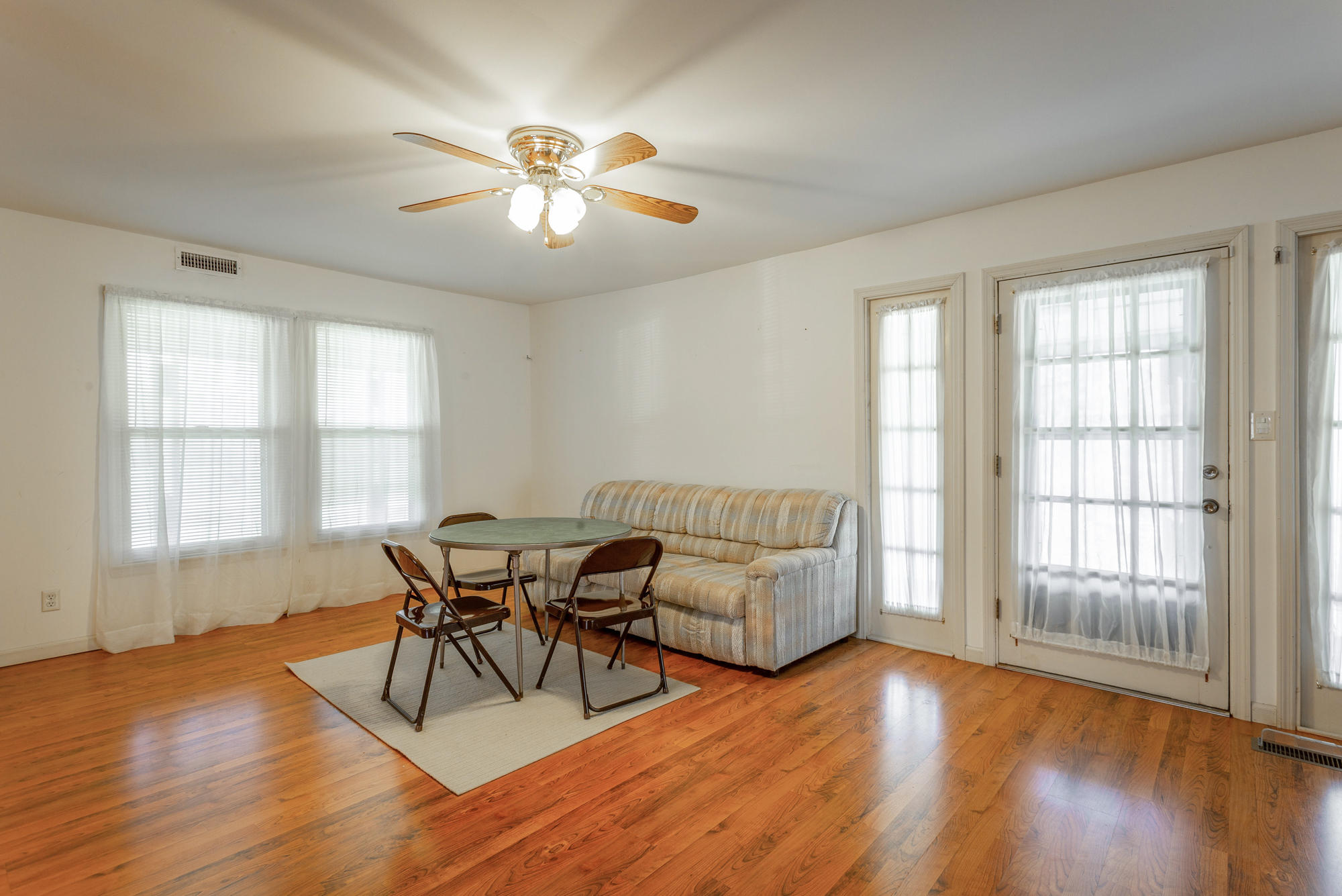 705 Dripping Springs Road LaFayette, GA 30728 - Photo 11 of 97 Dining Area