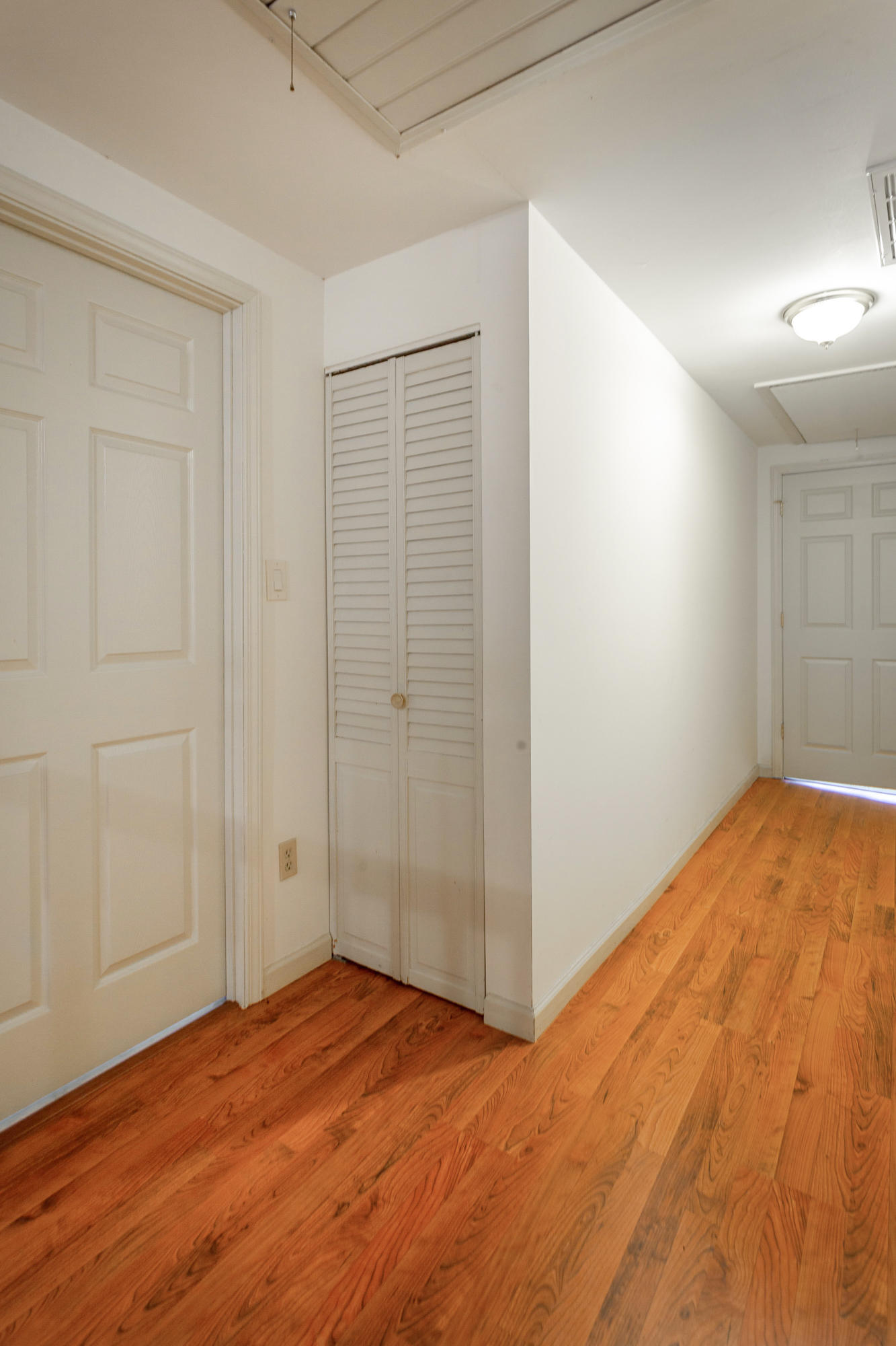 705 Dripping Springs Road LaFayette, GA 30728 - Photo 41 of 97 Hallway