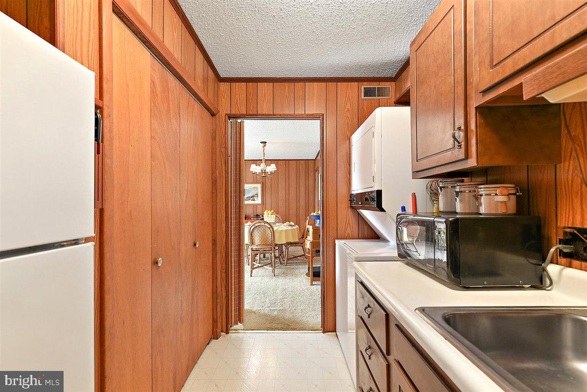 8906 Rusty Anchor Road, Unit 209 Ocean City, MD 21842 - Photo 9 of 25