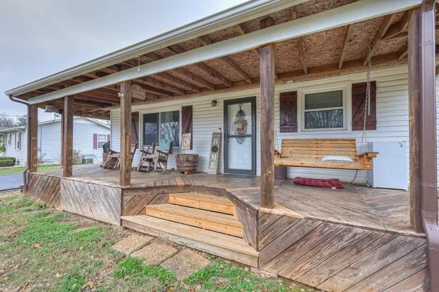 $349,900 | 636 Warner Bridge Road, Shelbyville, TN 37160