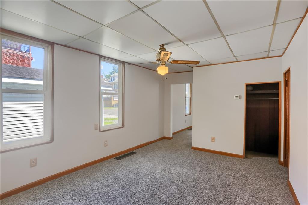 1550 Glenn Way McKees Rocks, PA 15136 - Photo 16 of 30