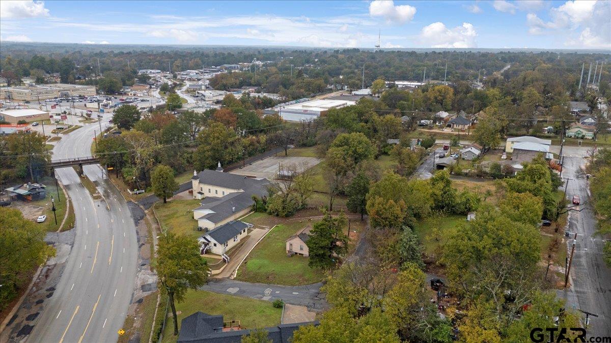 441 South Ross Avenue Tyler, TX 75702 - Photo 3 of 7 an aerial view of multiple house