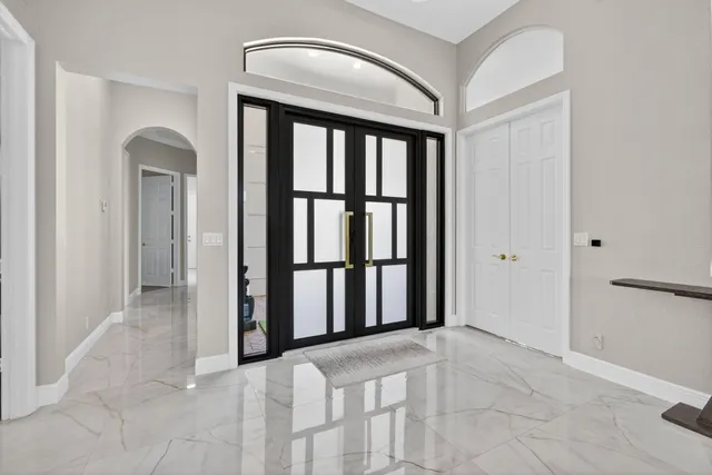 $8,500 | 6778 Oakmont Way, West Palm Beach, FL 33412