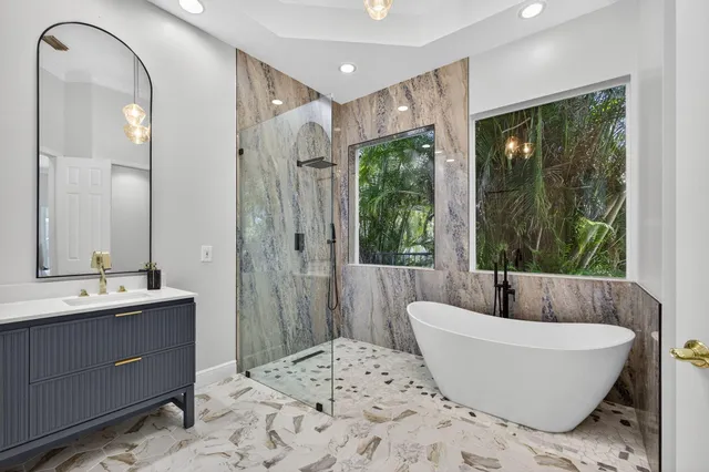 $8,500 | 6778 Oakmont Way, West Palm Beach, FL 33412