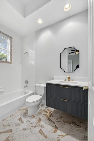 $8,500 | 6778 Oakmont Way, West Palm Beach, FL 33412