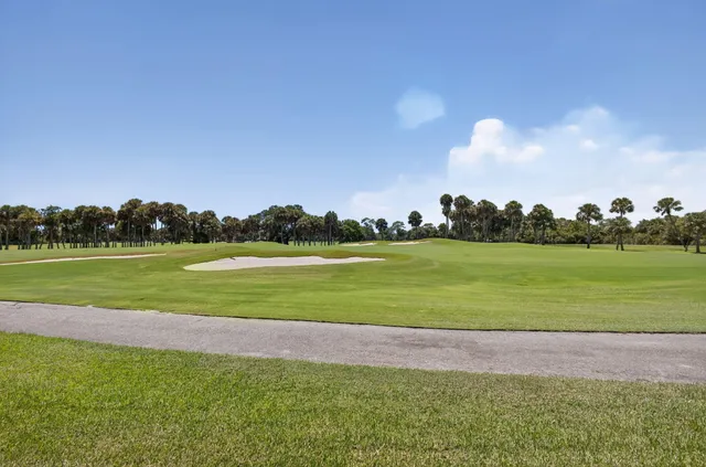 $8,500 | 6778 Oakmont Way, West Palm Beach, FL 33412