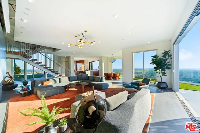 $75,000 | 2020 Cyprean Drive, Los Angeles, CA 90046