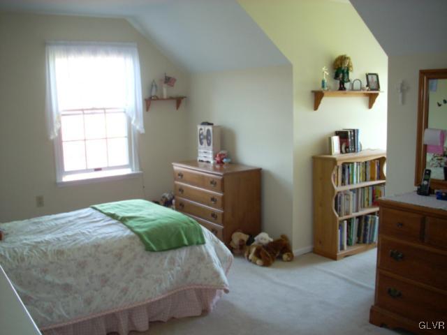 143 East Aluta Mill Road Nazareth, PA 18064 - Photo 11 of 19 Gallery Image 11