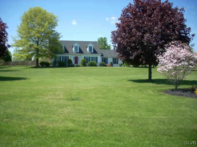 143 East Aluta Mill Road Nazareth, PA 18064 - Photo 2 of 19 Gallery Image 2