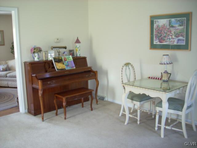 143 East Aluta Mill Road Nazareth, PA 18064 - Photo 7 of 19 Gallery Image 7