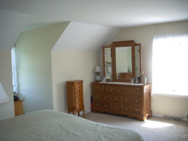 143 East Aluta Mill Road Nazareth, PA 18064 - Photo 10 of 19 Gallery Image 10