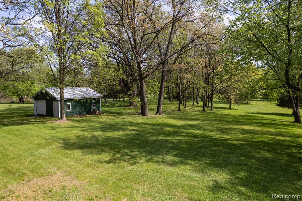 20541 Barton Road Pinckney, MI 48169 - Photo 43 of 47