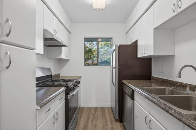 $955,000 | 969 Miramonte Drive, Unit 5, Santa Barbara, CA 93109