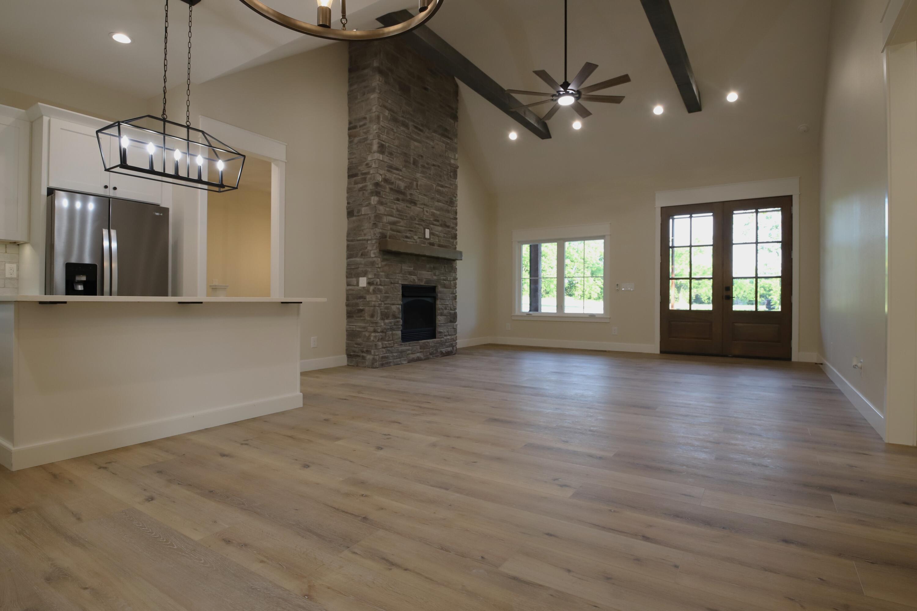303 Crystal Valley Road Clever, MO 65631 - Photo 11 of 31 IMG_2220
