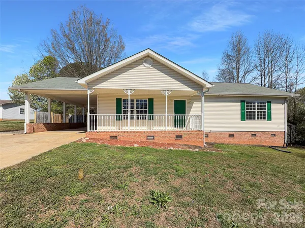 $270,000 | 141 Pratt Lane, Statesville, NC 28625