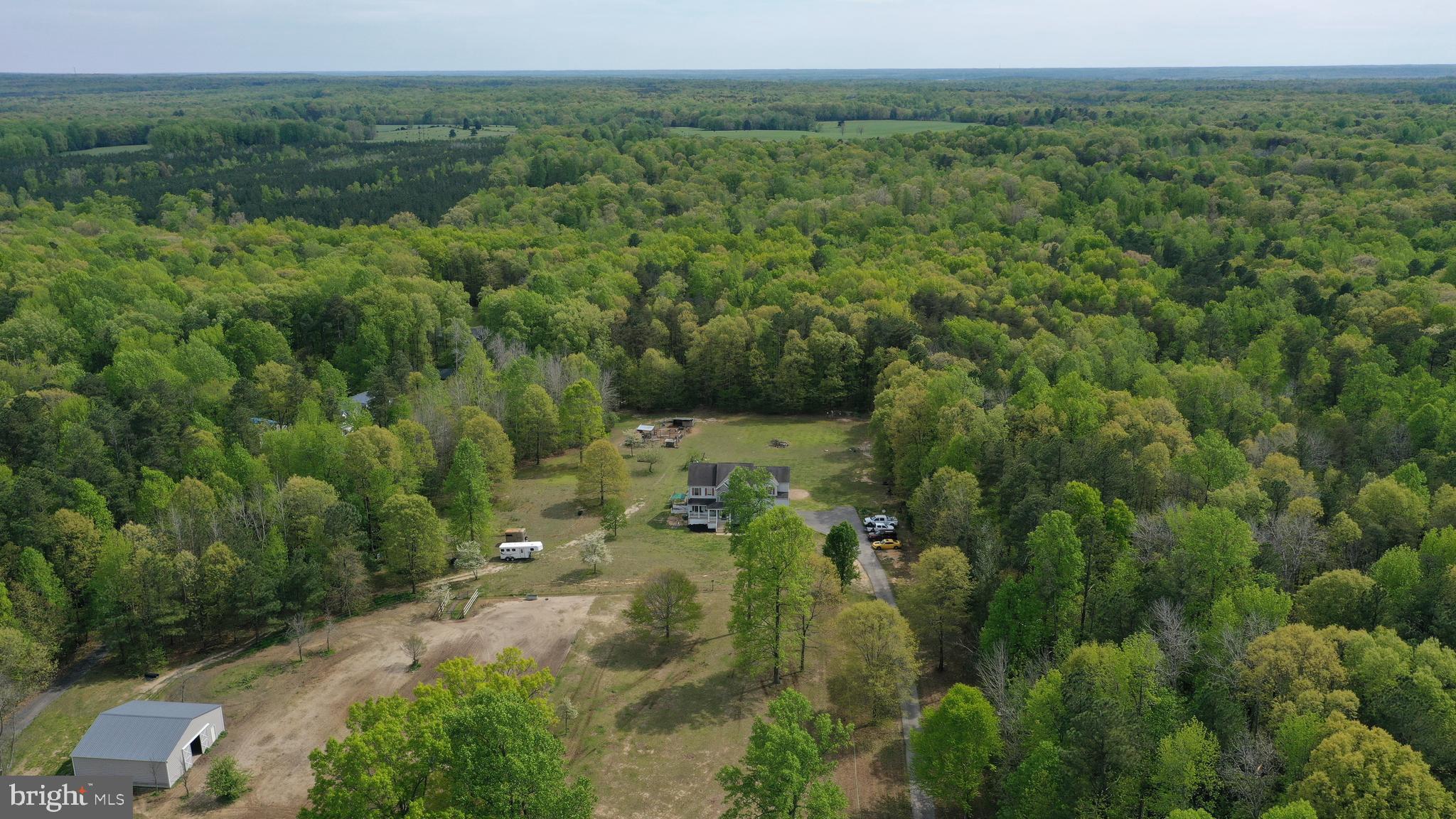 14044 Round Hill Road King George, VA 22485 - Photo 9 of 71 Gallery Image 9