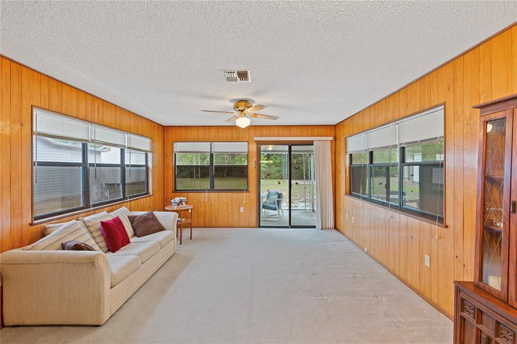 3377 Memory Lane Spring Hill, FL 34606 - Photo 28 of 42